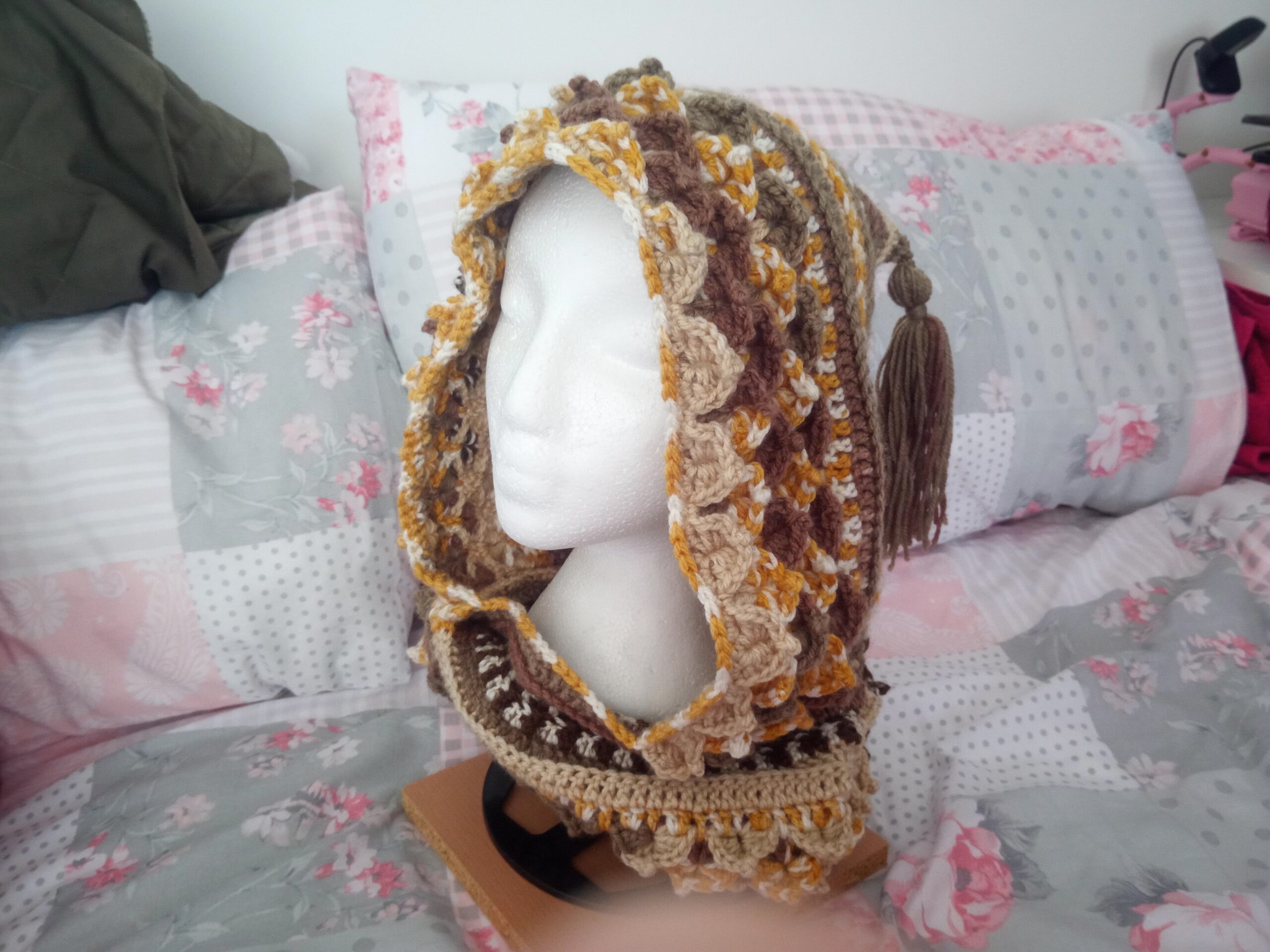 Brown/Orange Hood