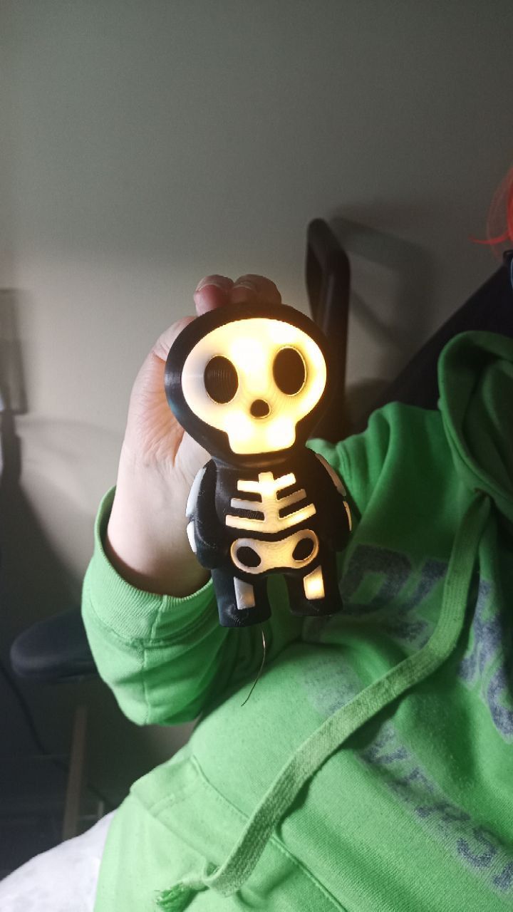 Skeleton Lamp