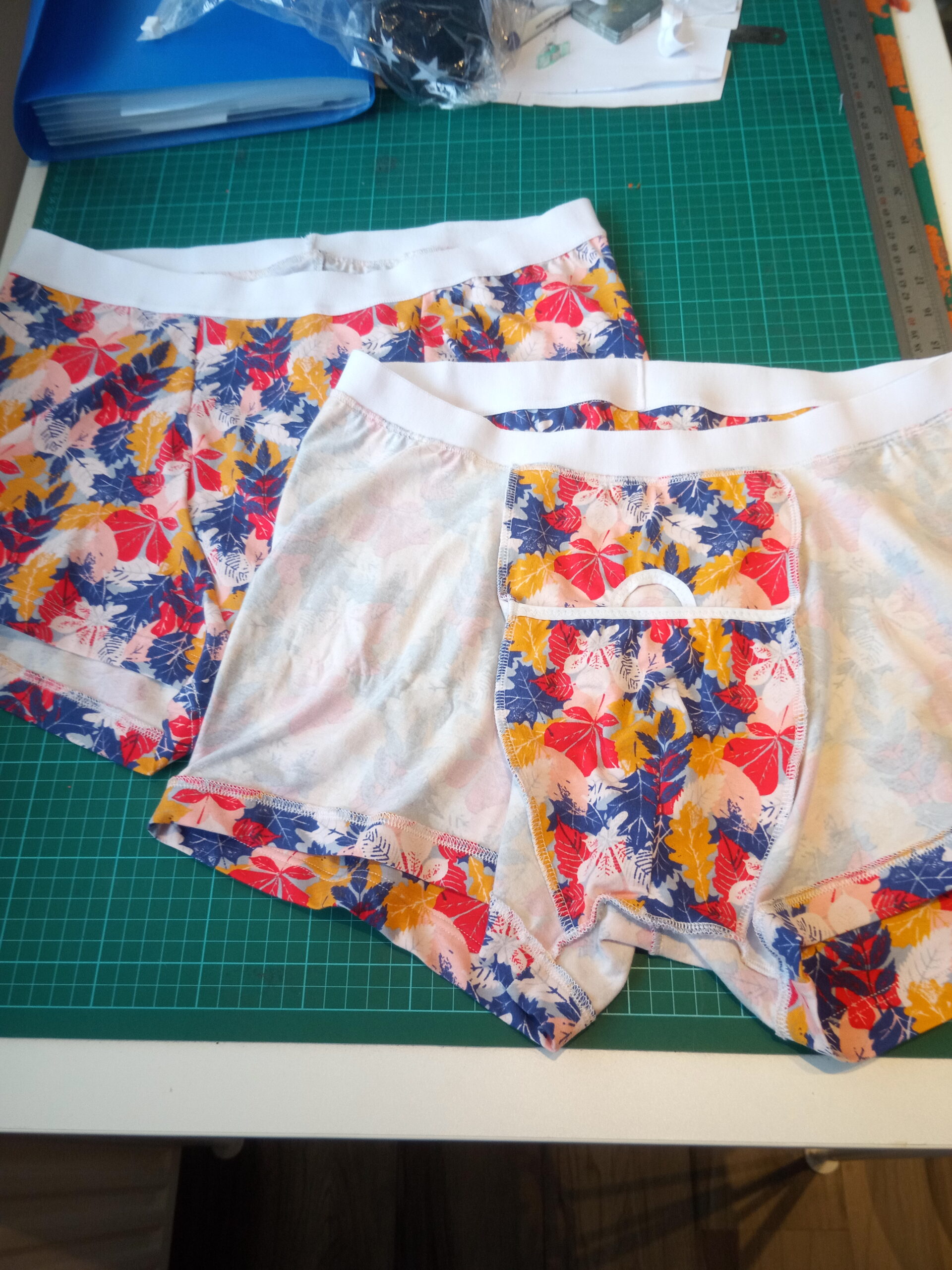 Men's boxers (and custom sheath hack)